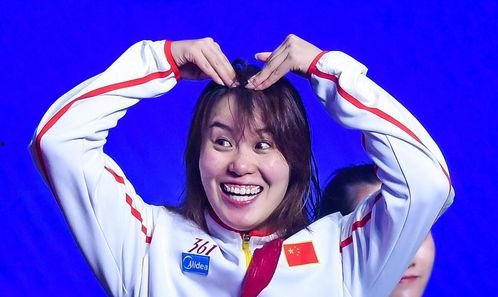 她进娱乐圈吃瓜却红了,她的逆袭之路